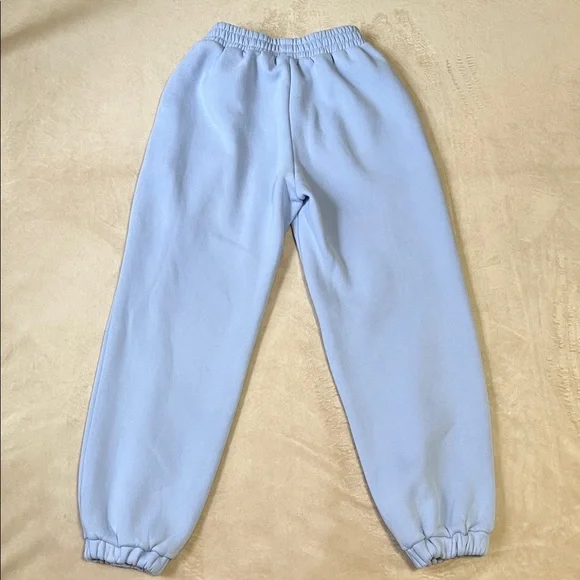Comfrt Collection Pastel Edit Periwinkle Joggers. Size Medium - Picture 4 of 11